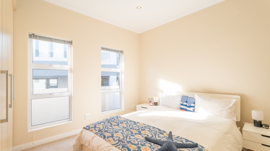 4 Bedroom Property for Sale in Calypso Beach Western Cape